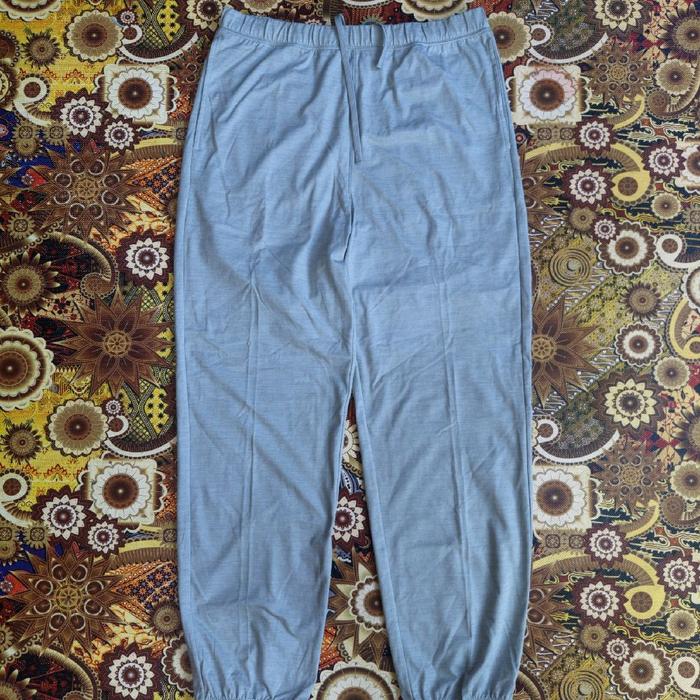 Uniqlo jogger pants light grey size M second like new