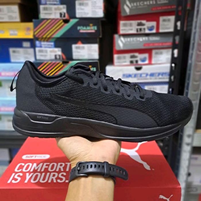 sepatu sport puma original hitam polos ukuran 42 dan 44