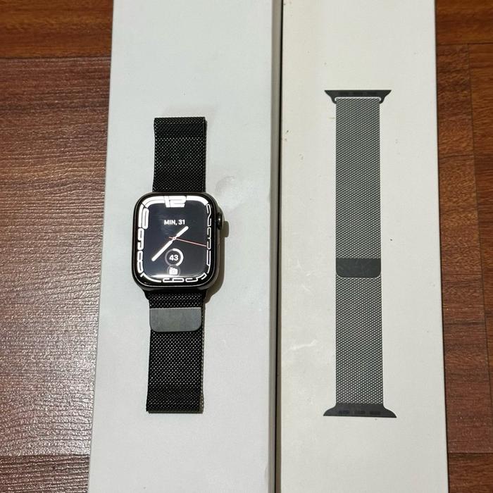Apple Watch Series 7 45MM Graphite Stainless Steel GPS Cellular