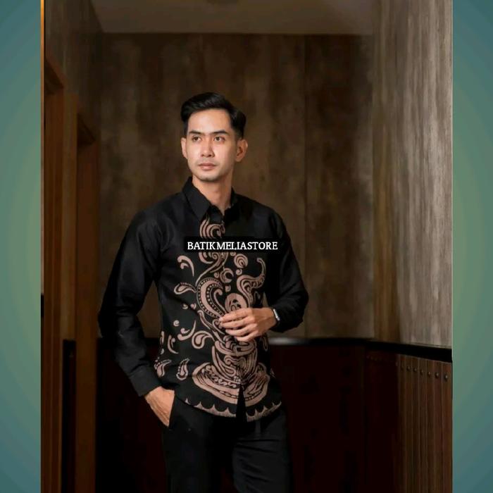 KOPI MOCA KEMEJA BATIK PRIA LENGAN PANJANG SLIMFIT LAPIS FURING BAHAN KATUN PREMIUM HALUS SOLO