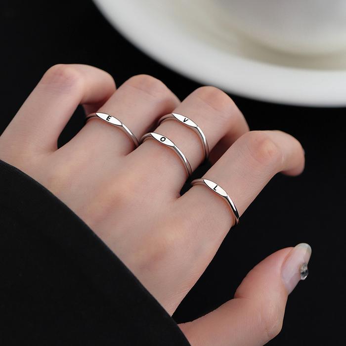Fashion 925 Sterling Silver English Alphabet Ring Simple Style Personalized Name Initial Ring Birthd