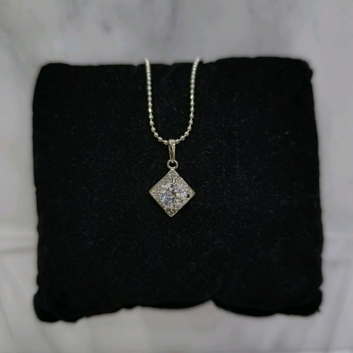 (LOKA GLOW) PAKETAN KALUNG+LIONTIN PUTIH WAJIK DIAMOND FULL BLING XP PREMIUM QUALITY