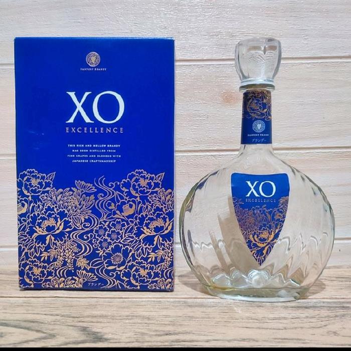 Koleksi botol bekas-SUNTORY XO