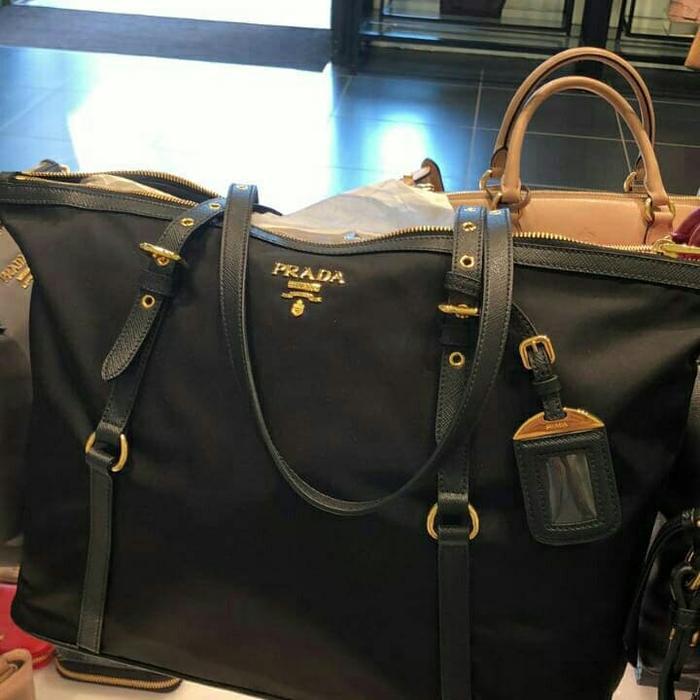 PRADA MILANO TOTE NYLON BLACK
