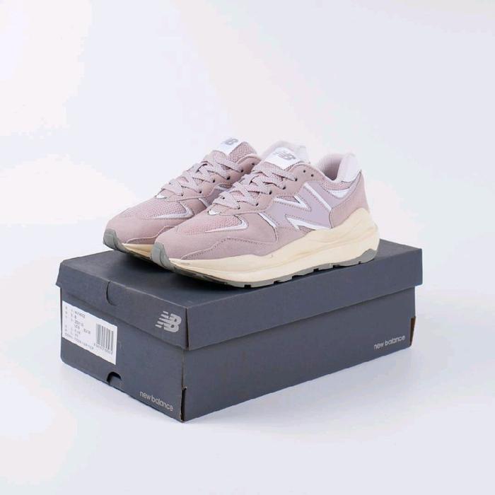 Sepatu New Balance 5740 Purple Taro