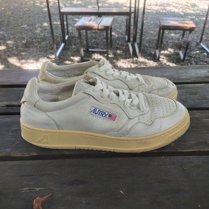 Sepatu Autry size 42 insole 270