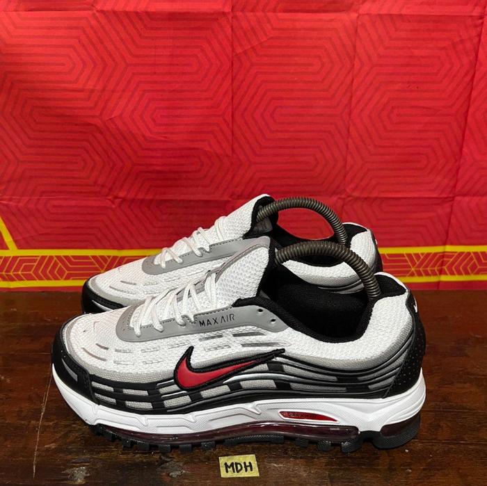 Sepatu second branded nike airmax TL 2.5 varsity size 39