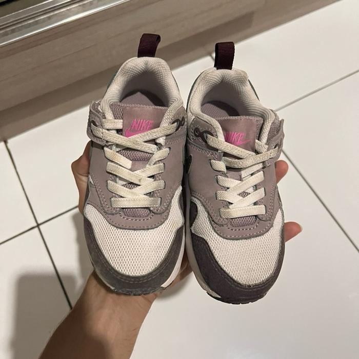 Nike Air Max 1 Easyon (PS) Size US 9C 15cm Bekas