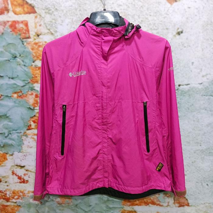 jaket  outdoor COLUMBIA TITANIUM parasut size L