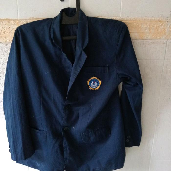 baju batik /seragam/. almamater smp 4 tamsel
