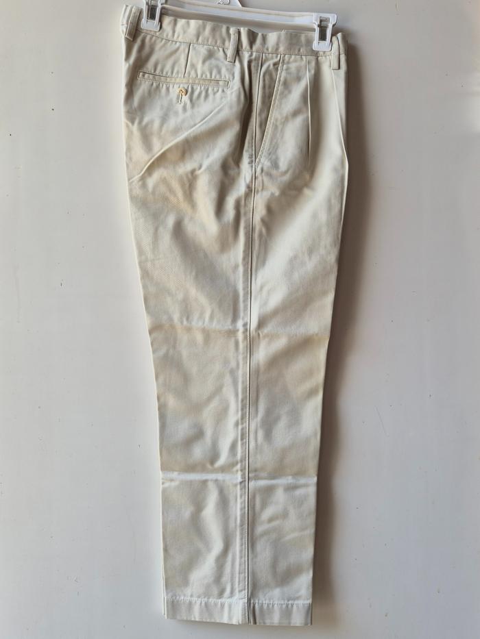 UNIQLO Vintage 2 Tuck Wide Tapered Chino Pants Celana Panjang Chinos Pria Size 31