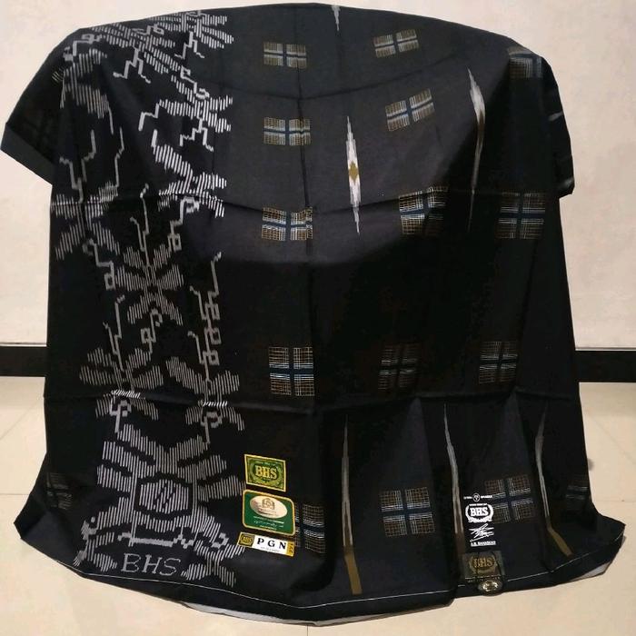 SARUNG BHS PGN DGW GOLD SUTRA SPUNSILK 210 HITAM