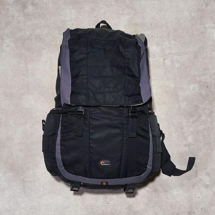 Tas ransel daypack kamera Lowe pro hitam bekas