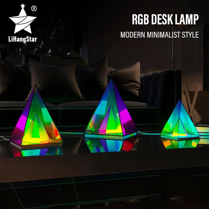 LED Lampu Malam Piramida Akrilik RGB Lampu Meja Dekoratif dengan
