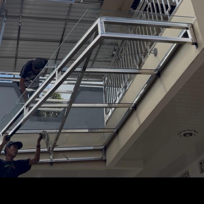 Kanopi Kaca Rangka Stainless