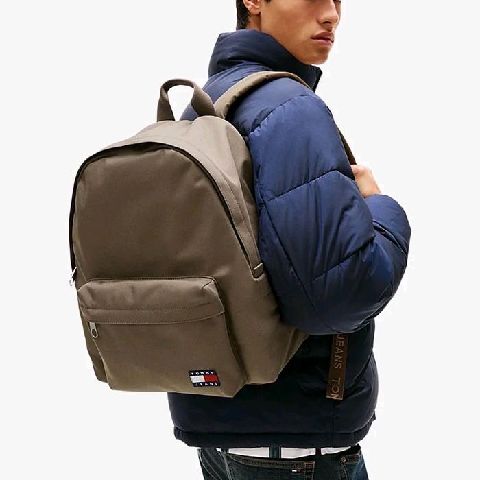 Tommy Jeans - Essential Logo Dome Backpack 21L  / Tas Ransel / Velvet Brown