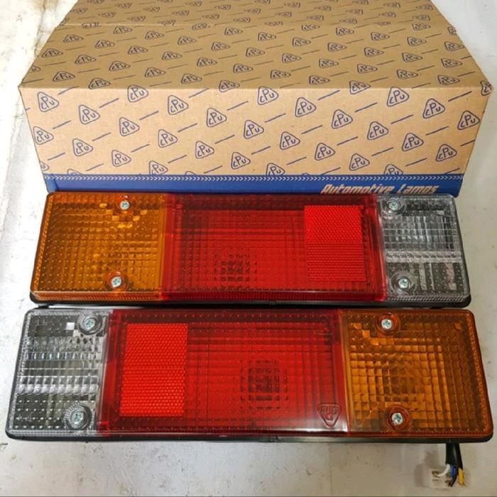 Rumah Lampu Stop / Rumah Lampu Sen Sein Set L300 L 300 Box / Pick Up