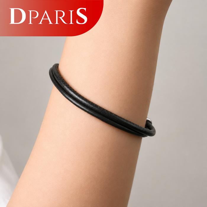 DPARIS Gelang Tangan Kulit Black Hearty Bracelet TKI7900