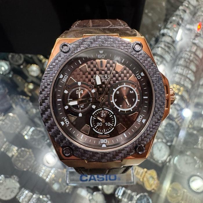 Guess Jam Tangan Pria W1058G2 Original Analog dengan Kotak Garansi 1 Tahun dan Pengiriman Mudah - Wa