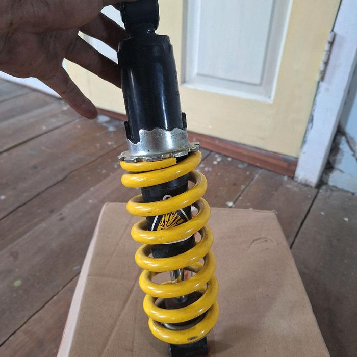 Mono WR155 Shock Belakang