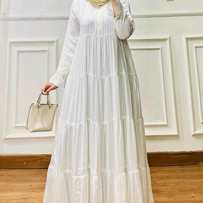 Rhupa dress  Bahan :  Hitam - soft cotton uragiri Bw