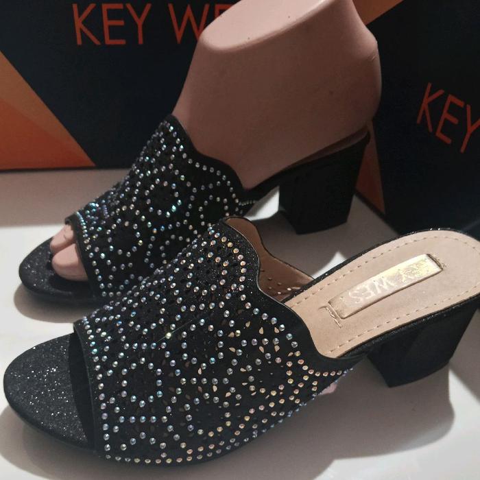 Sz 36, 37 sandal heels selop key West ZYG8386-9