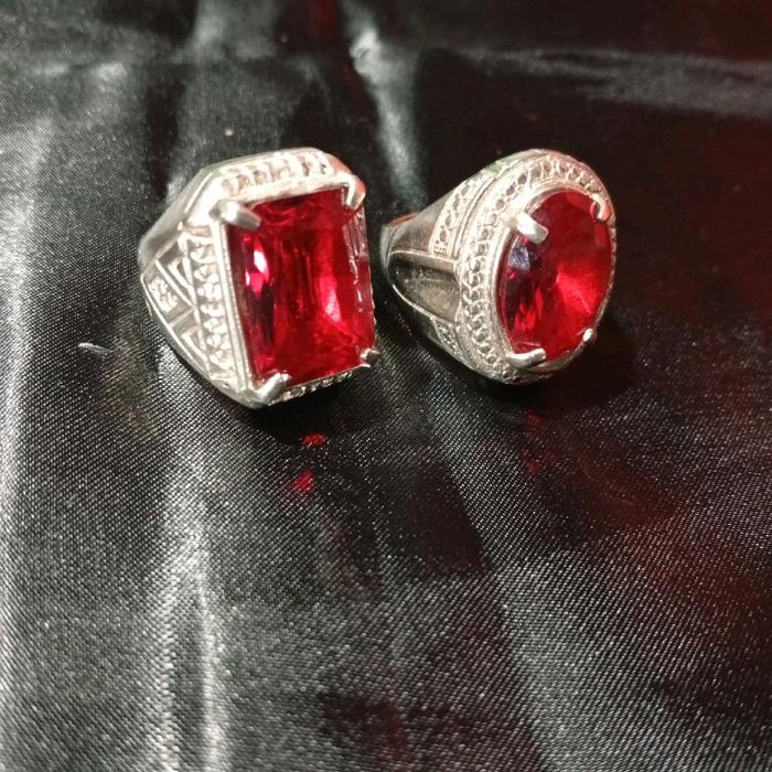 Batu Cincin Red Safir, Alpaka