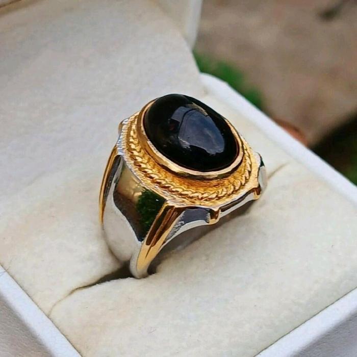 CINCIN BATU YAMAN WULUNG HITAM TEMBUS SENTER RING TANAM TITANIUM