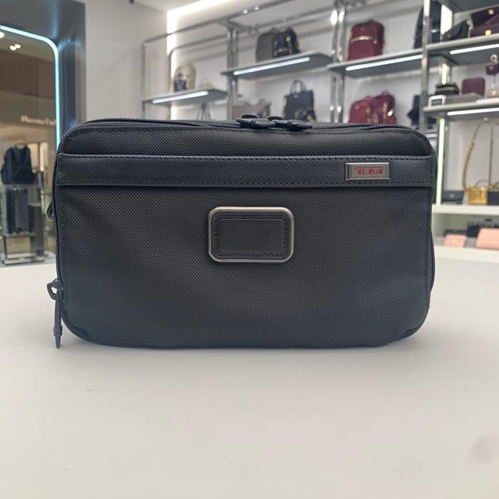 Tumi Alpha 3 Clutch - Black