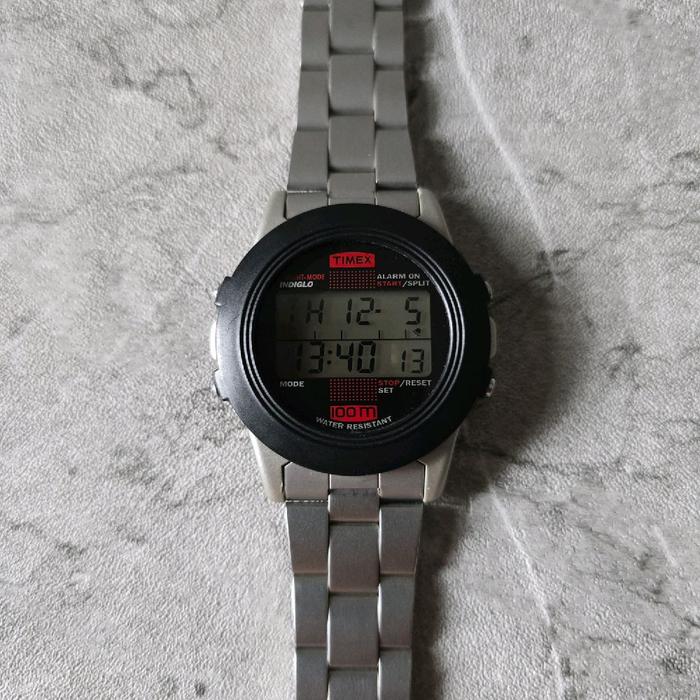 TIMEX INDIGLO SPORT RETRO DIGITAL VINTAGE RARE Y2K BLACK ORANGE JAM TANGAN PRIA RANTAI FORMAL SILVER