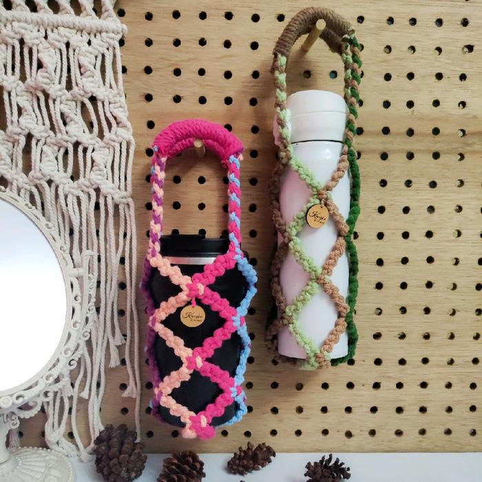 Macrame Bottle Strap, Bottle Holder, Bottle bag by Karizkaproject