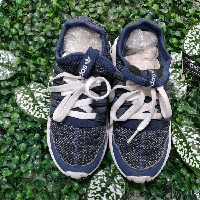 SEPATU SECOND ANAK ADIDAS TUBULAR