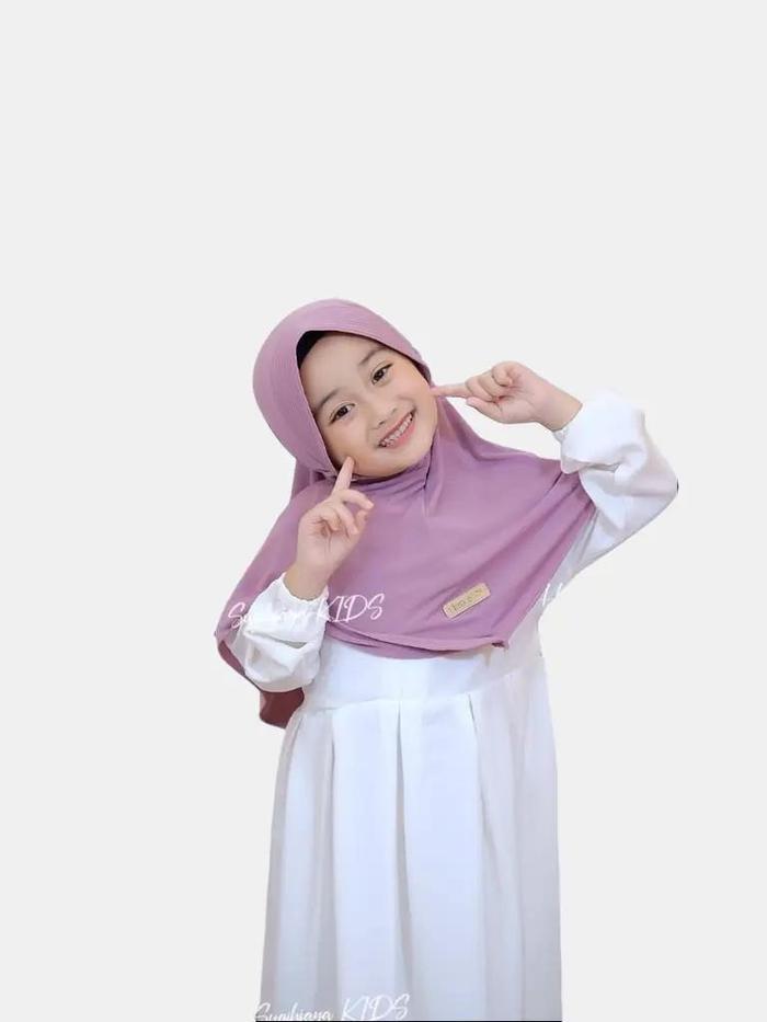 Husna Sugihjaya Hijab Bergo Instan Pet Ropel Tali Tambang Anak Bahan Jersey Zara Exclusive By BILQEE
