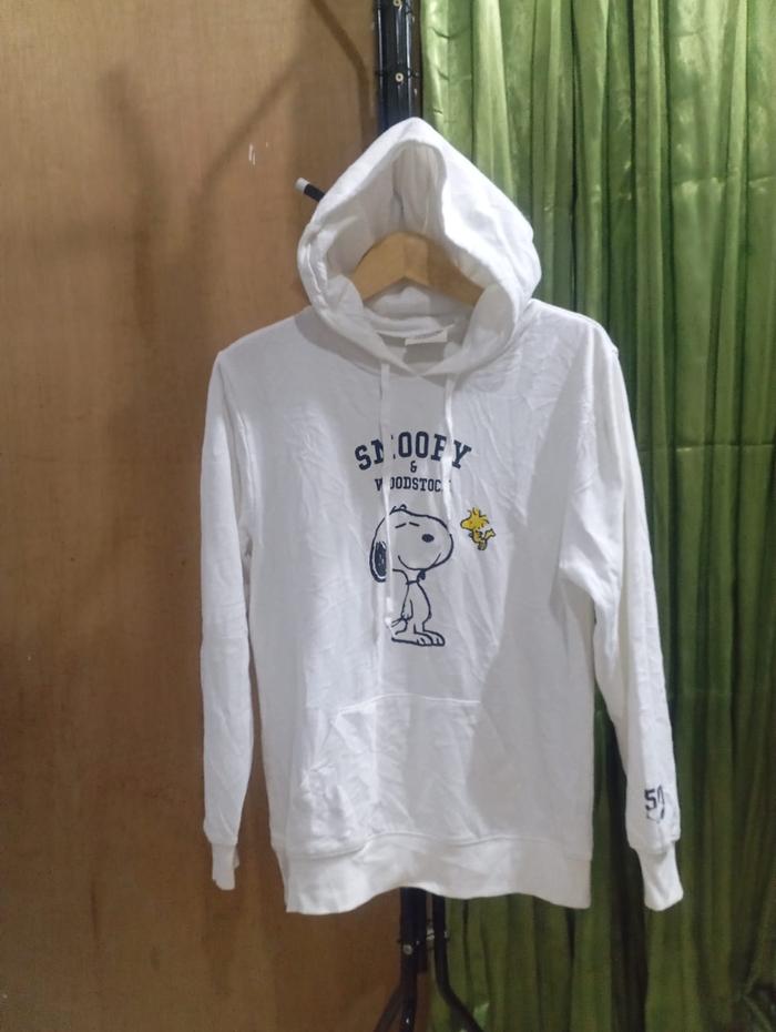 Peanuts-Jaket Hoodie Putih Brand Peanuts Wanita Warna Putih