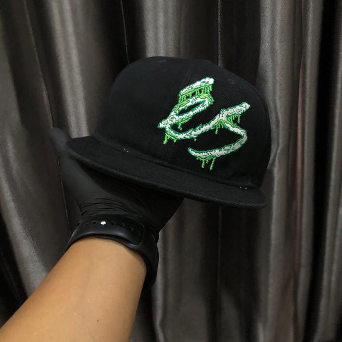 topi es skateboarding second original not vans not volcom