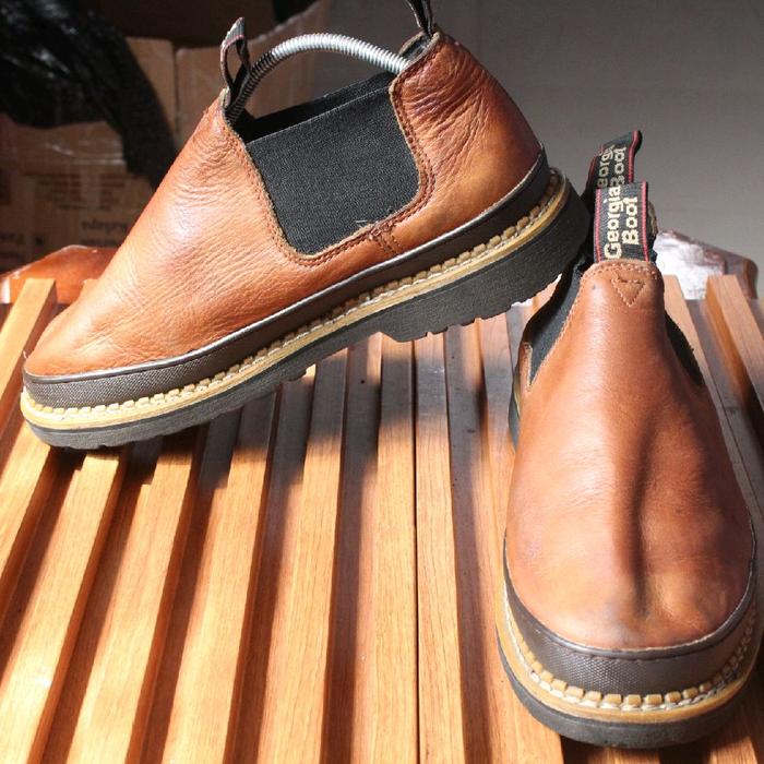 Sepatu chelsea boot low keren brand mahal" Georgia Boot" Upper kulit asli tebal. Outsole kokoh size 