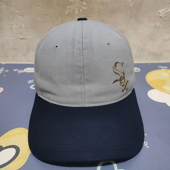 Topi Caps MLB Vintage Logo Sox Two Tone