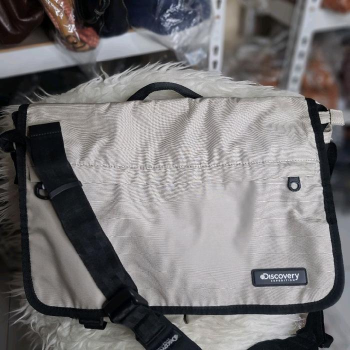 Tas Nilon DISCOVERY Preloved / Tas Laptop Nilon / Tas Kerja Berziper Kondisi MANTAP