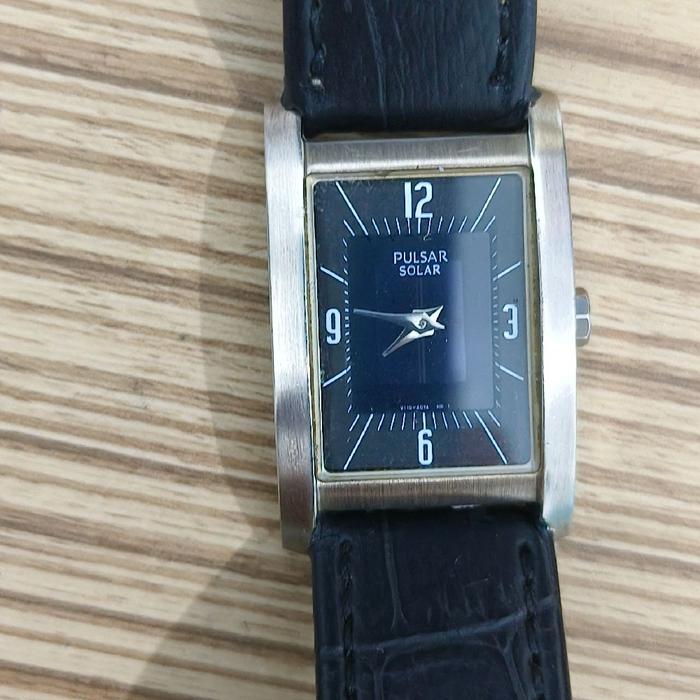 Seiko Pulsar Solar Jam Tangan