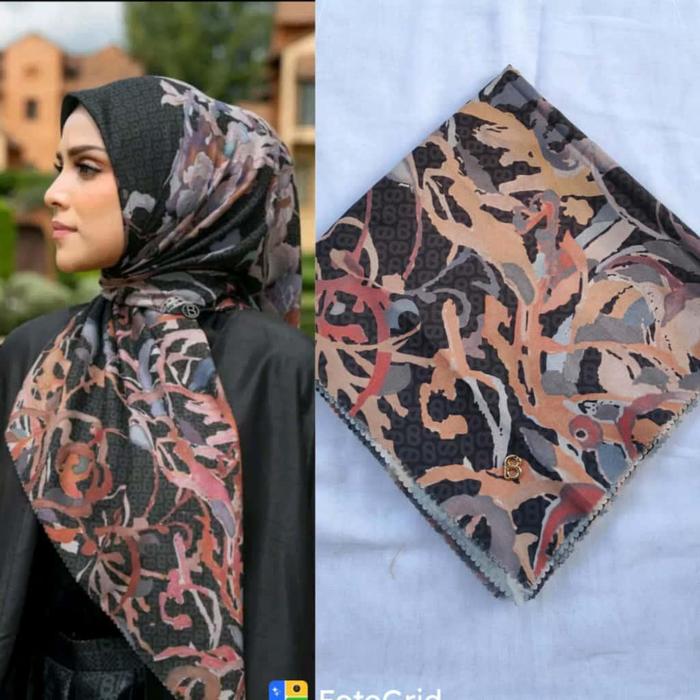 [FREE POUCH] Segi Empat Buttonscarves Motif Velmora Samla Multi The Crown Chain BS