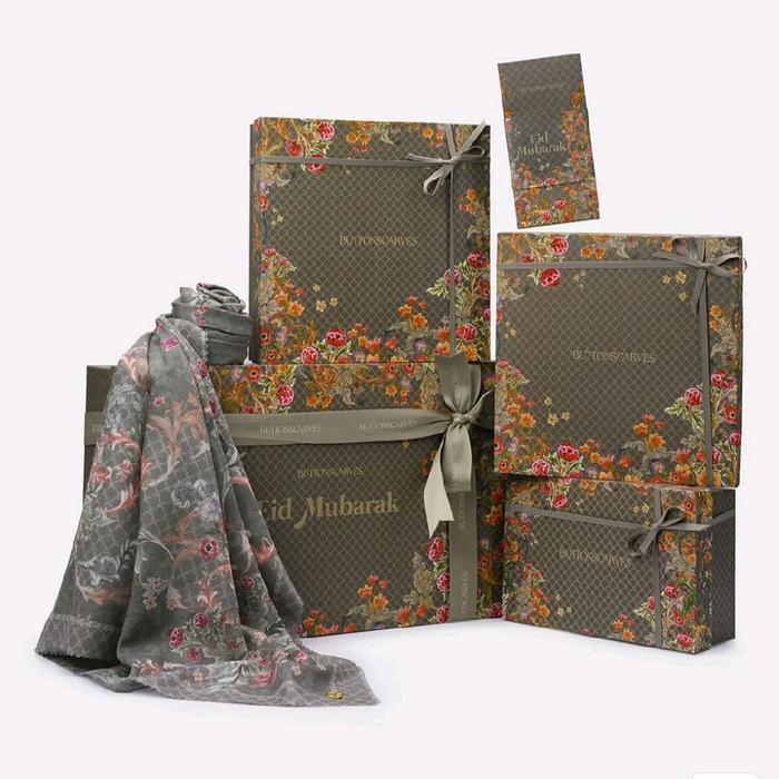 buttonscarves hampers royale raya series