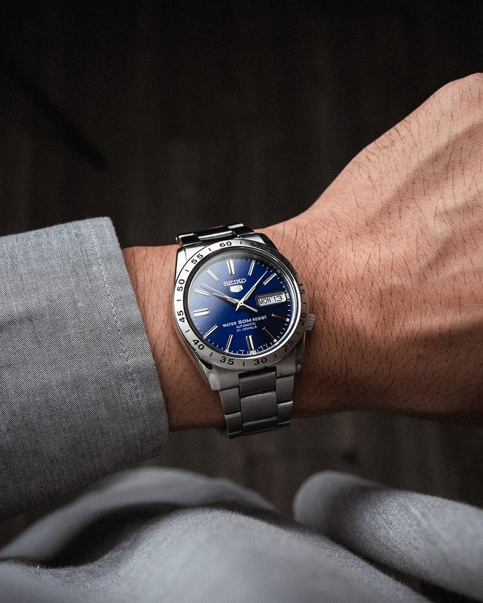Seiko 5 Sport Style Blue Dial 50WR