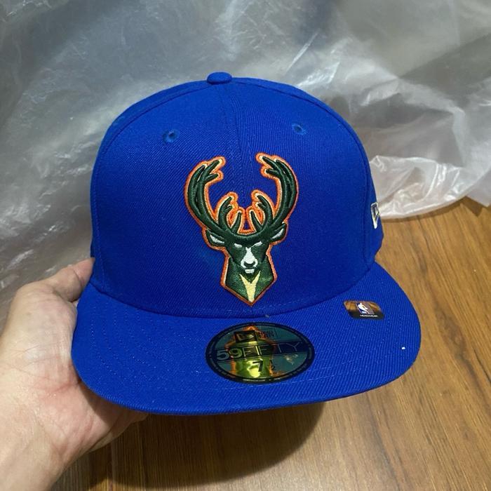 NEW ERA CAP Milwaukee Bucks NBA 7 1/2
