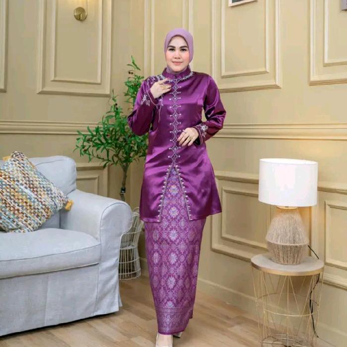 [BISA COD] Free Hijab Setelan Tunik Azeela Melayu Baju Kurung Melayu Terbaru Pola Polos Mix Payet Mu