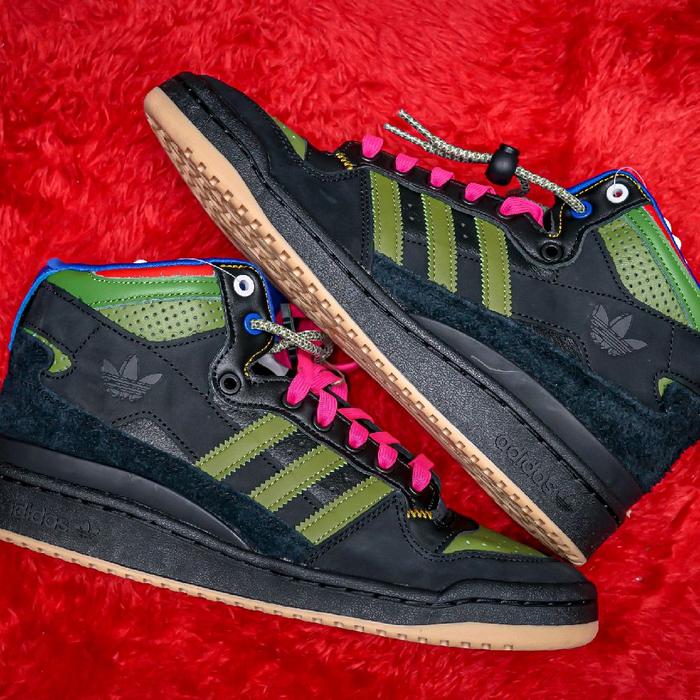 SEPATU FORUM MID RT HEBRU BRANTLEY RARE ITEM
