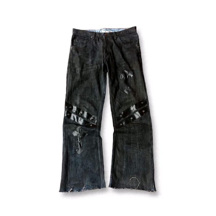 Celana Denim Hitam Reworked Custom Leather Patch - WorkOfart