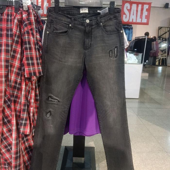 Celana jeans Wrangler Spencer Black Ripped SPENCSM7BC04P24 ORI