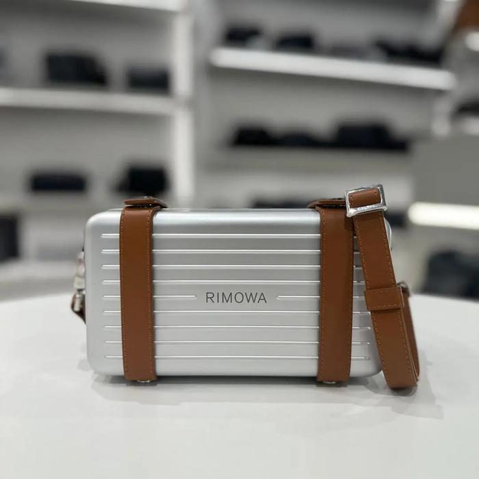 RIMOWA PERSONAL ALUMINIUM CROSSBODY BAG 2026