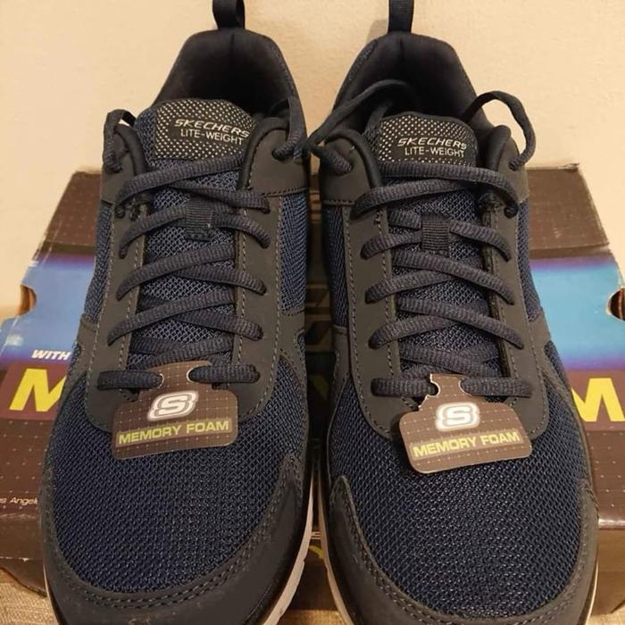 Skechers Original Skechers Lite-Wear Sepatu Olahraga Pria dengan Memory Foam Nyaman dan Tahan Lama S