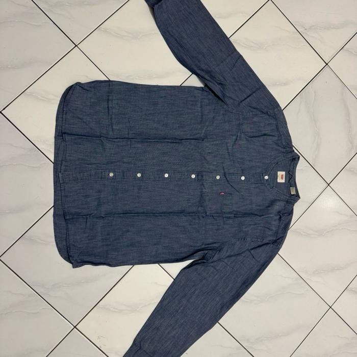 Kemeja Jeans Levis size XL
